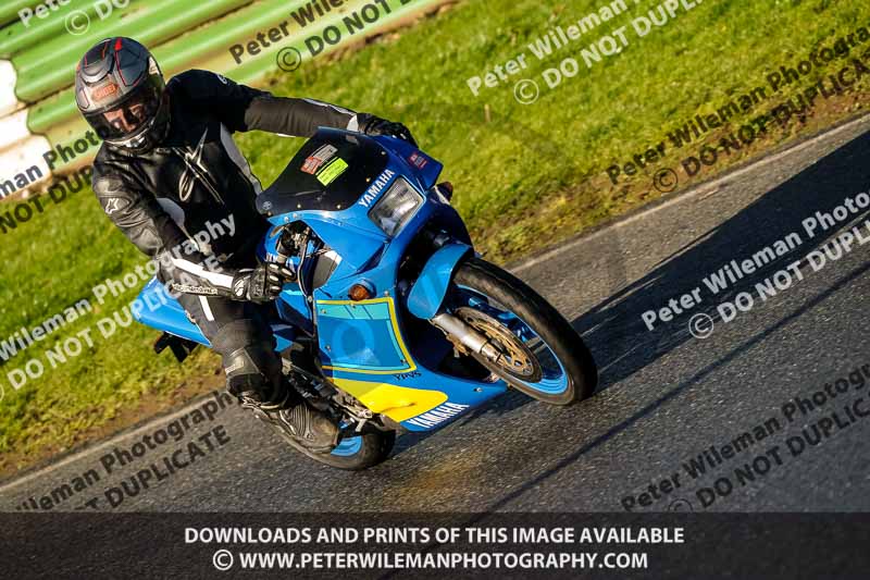 enduro digital images;event digital images;eventdigitalimages;mallory park;mallory park photographs;mallory park trackday;mallory park trackday photographs;no limits trackdays;peter wileman photography;racing digital images;trackday digital images;trackday photos